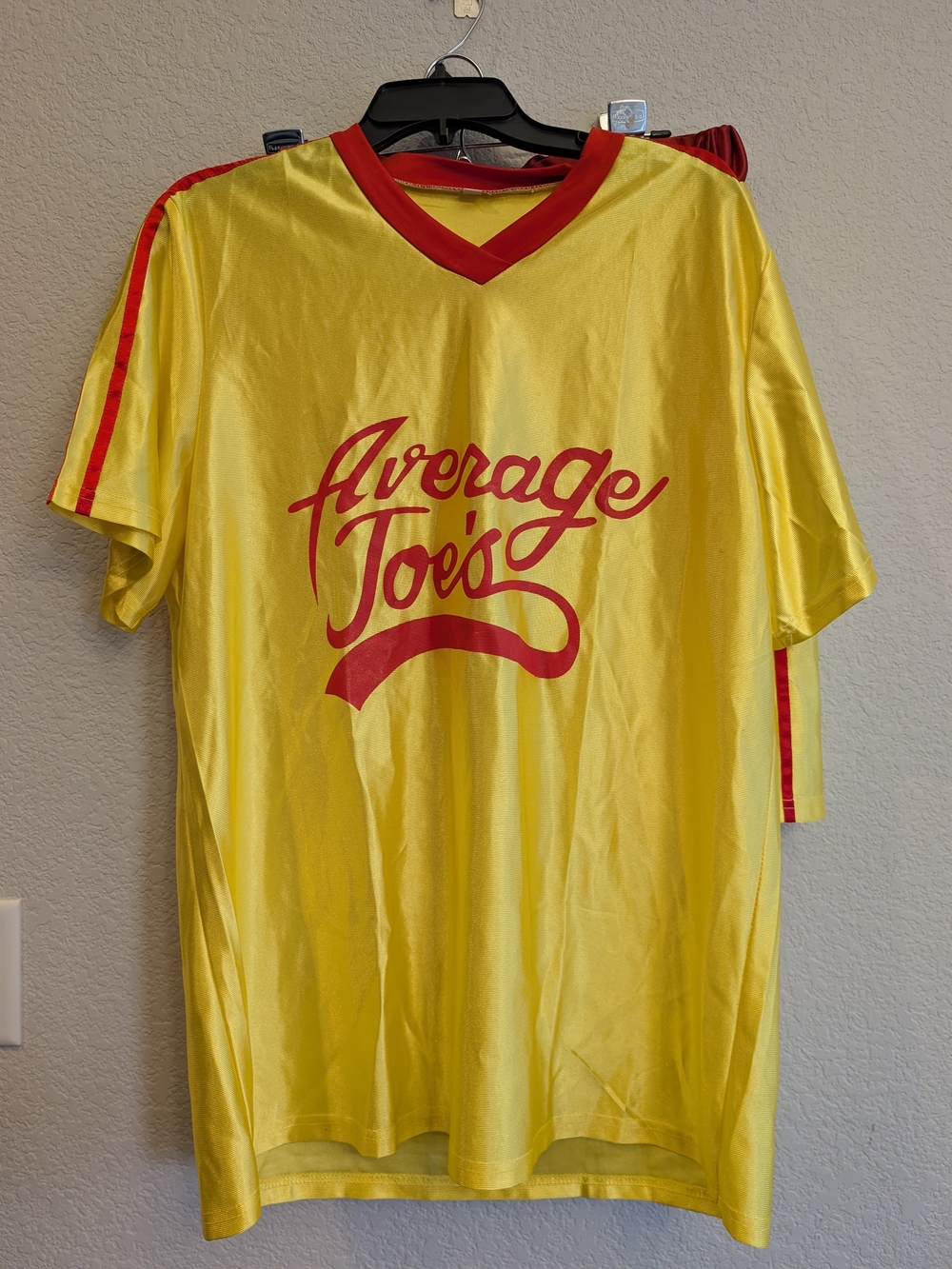 Average Joes Dodgeball Halloween Yellow & Red Shirt & Short Set Men's Sz 2XL